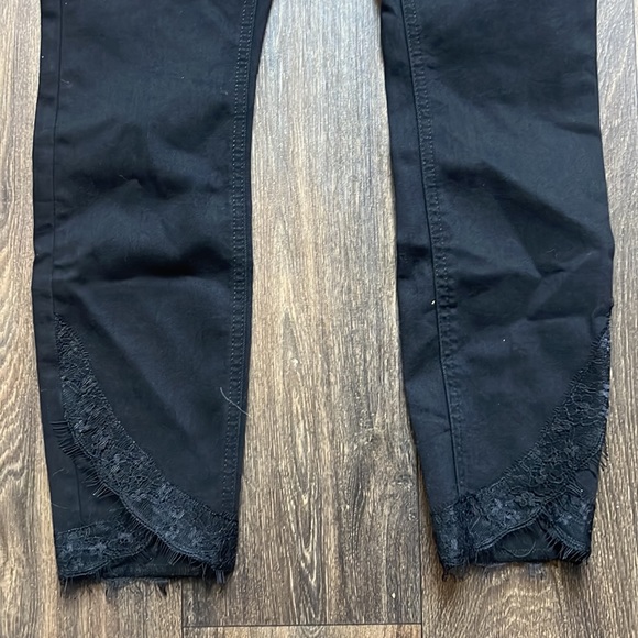Jen 7 High Waist Ankle Skinny Jean with Lace - Picture 2 of 6
